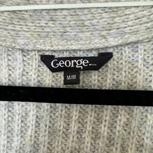 Seafoam Green Cable Knit V-Neck Cardigan | US M - Picture 4 of 5